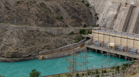 Hydropower dam (Flickr)